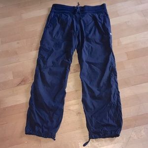 Lululemon size 10